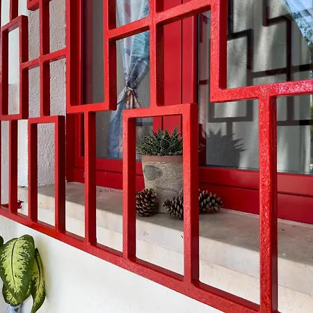 Alexa Holiday home *